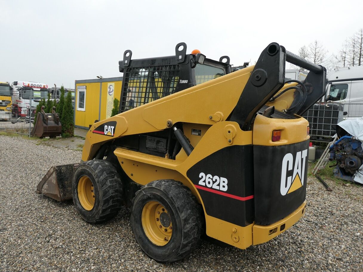 Caterpillar 262 B - شيول صغير: صور 4 Caterpillar 262 B - شيول صغير: صور 4
