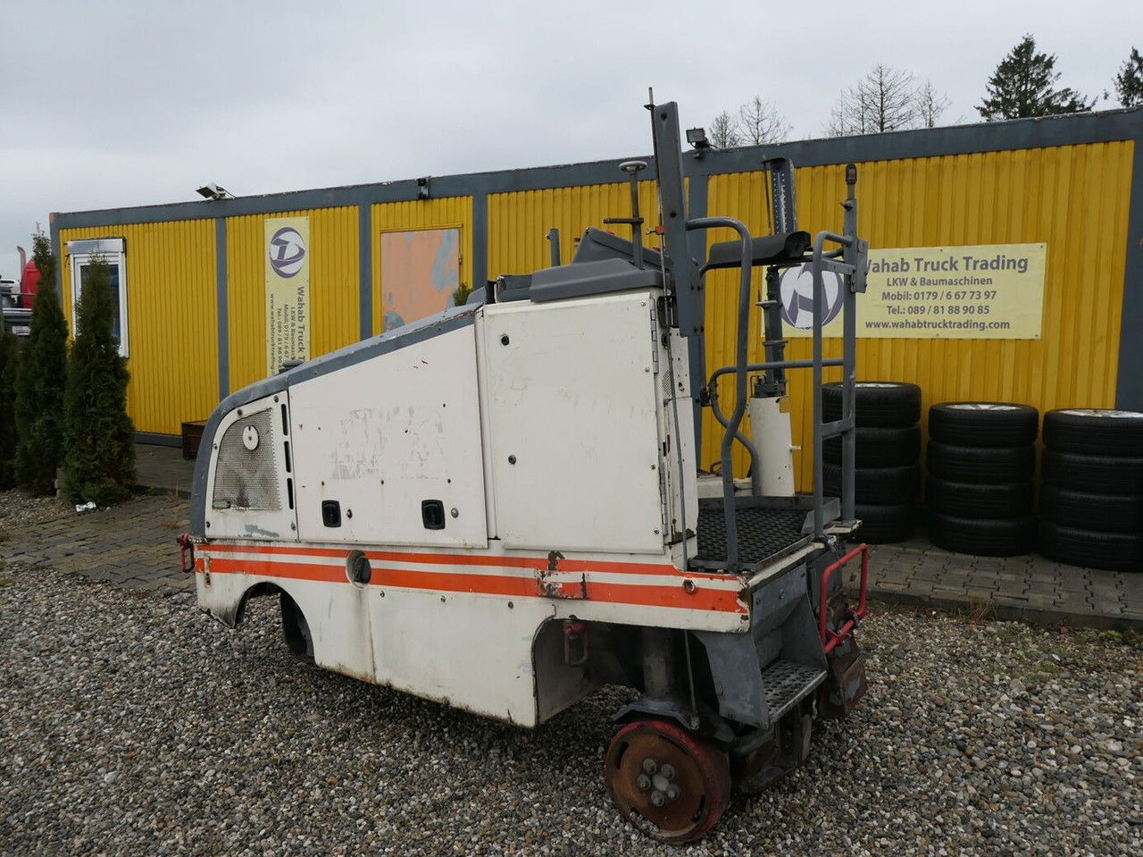 Wirtgen W 35 DC - ماكينات لصقل الأسفلت: صور 3 Wirtgen W 35 DC - ماكينات لصقل الأسفلت: صور 3