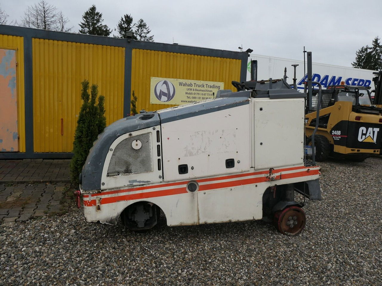 Wirtgen W 35 DC - ماكينات لصقل الأسفلت: صور 2 Wirtgen W 35 DC - ماكينات لصقل الأسفلت: صور 2