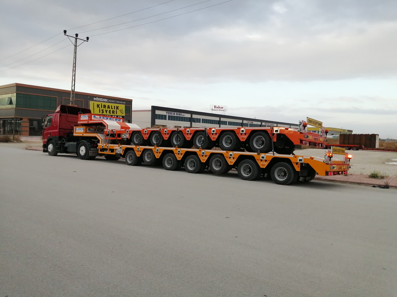 عربة مسطحة منخفضة نصف مقطورة لنقل المعدات الثقيلة جديد LIDER 2024 YEAR NEW MODELS containeer flatbes semi TRAILER FOR SALE: صور 13