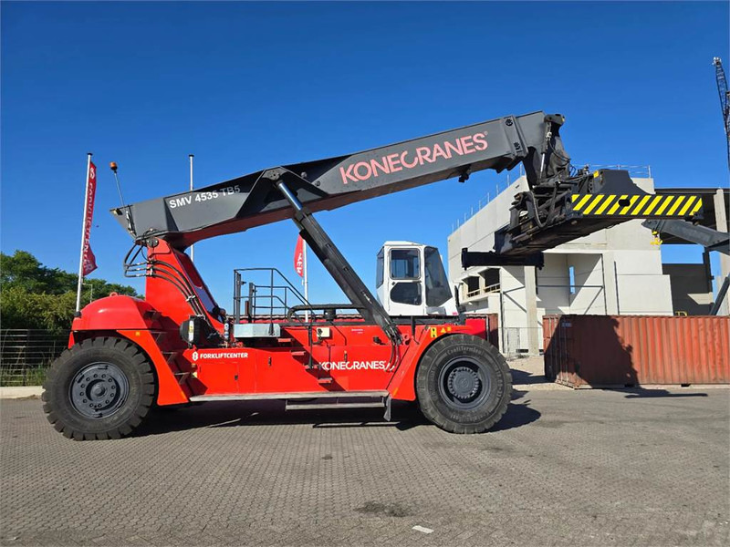 KONECRANES SMV 4535 TB5 - رافعات حاويات: صور 1 KONECRANES SMV 4535 TB5 - رافعات حاويات: صور 1