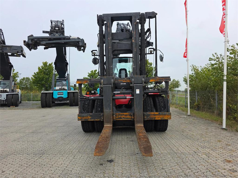 Kalmar DCG330-12 - رافعة شوكية ديزل: صور 5 Kalmar DCG330-12 - رافعة شوكية ديزل: صور 5
