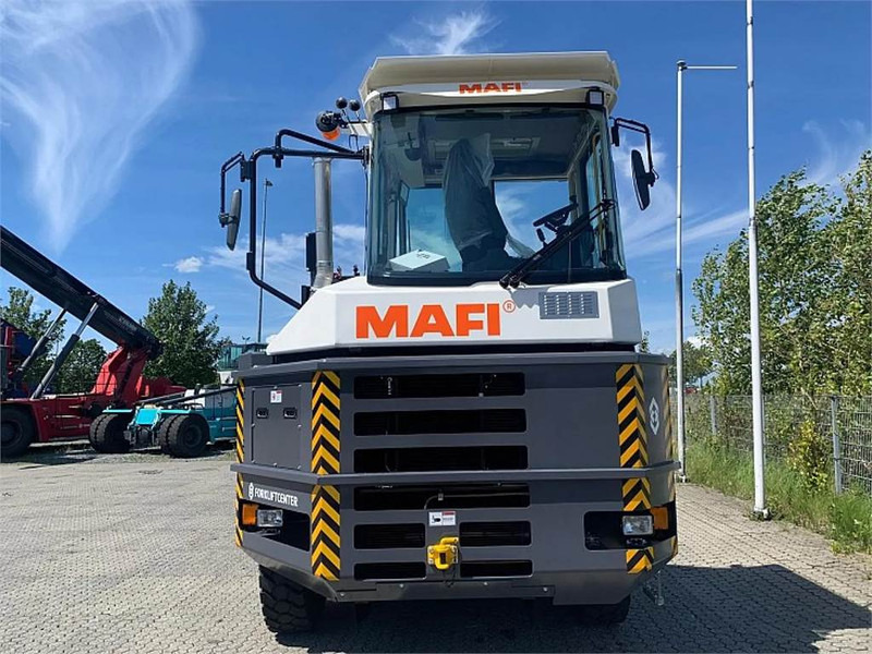 Mafi HD445 4x4 - جرارات صالات المطارات: صور 4 Mafi HD445 4x4 - جرارات صالات المطارات: صور 4