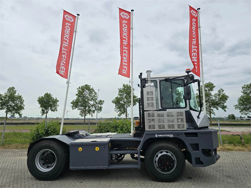Mafi R336 4x4 - جرارات صالات المطارات: صور 3 Mafi R336 4x4 - جرارات صالات المطارات: صور 3