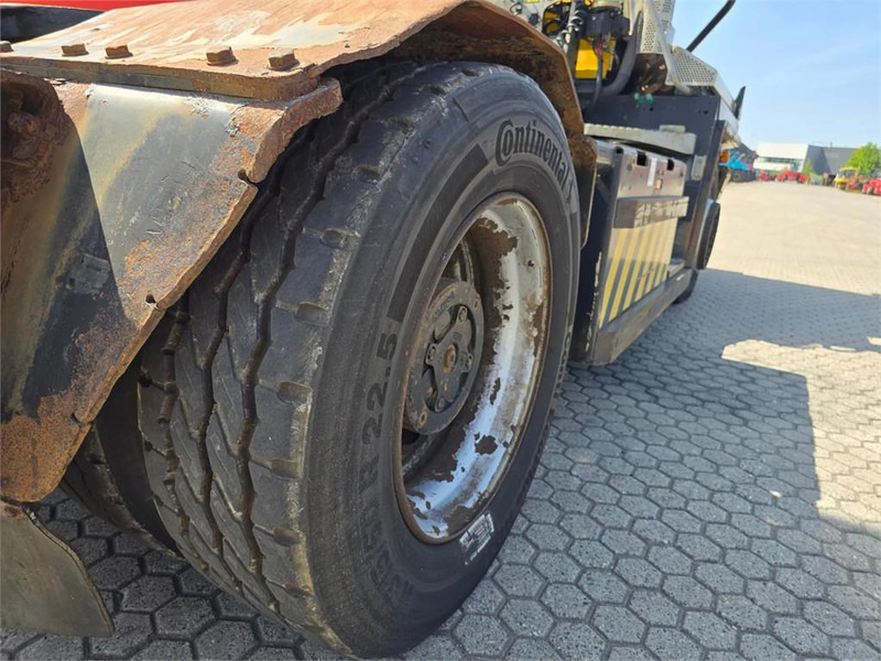 جرارات صالات المطارات Terberg RT223 4x4: صور 15