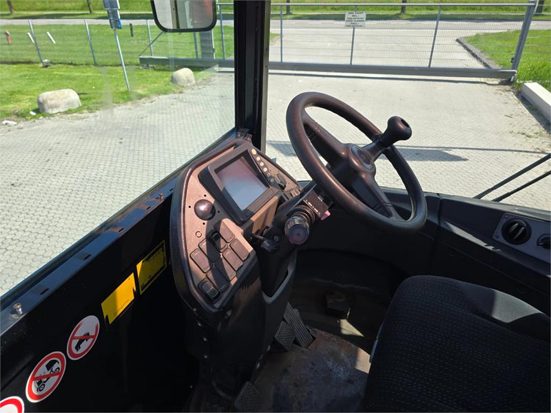 جرارات صالات المطارات Terberg RT223 4x4: صور 17