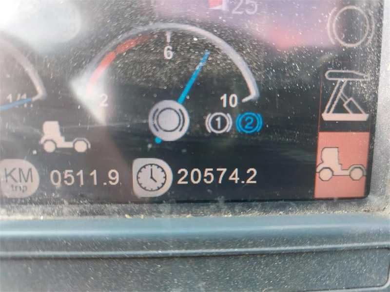 جرارات صالات المطارات Terberg RT283 4x4: صور 19 جرارات صالات المطارات Terberg RT283 4x4: صور 19