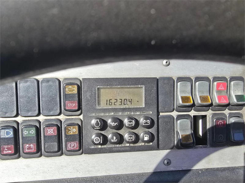 جرارات صالات المطارات Terberg YT182: صور 20