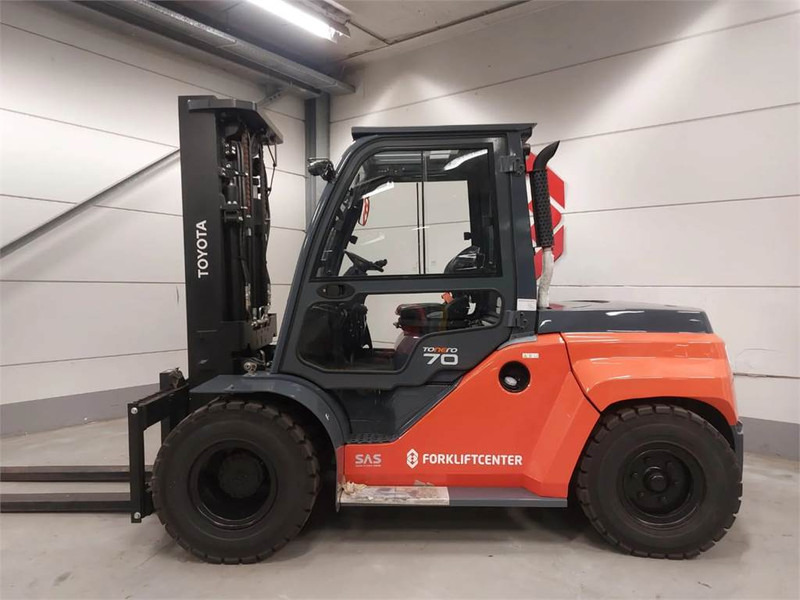 Toyota 8FD70F - رافعة شوكية ديزل: صور 2 Toyota 8FD70F - رافعة شوكية ديزل: صور 2