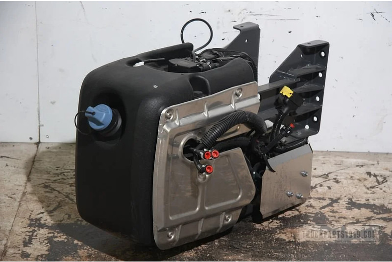 DAF Exhaust System Adblue pomp + tank - خزان AdBlue - شاحنة: صور 1 DAF Exhaust System Adblue pomp + tank - خزان AdBlue - شاحنة: صور 1