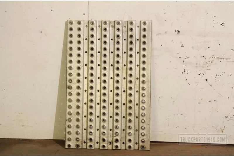 MAN Body & Chassis Parts Bordes - هيكل السيارة الخارجية - شاحنة: صور 1 MAN Body & Chassis Parts Bordes - هيكل السيارة الخارجية - شاحنة: صور 1