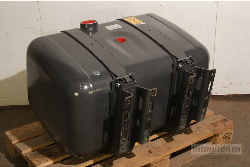 Mercedes-Benz 9604707102 Brandstoftank + steunen 290L - خزان وقود - شاحنة: صور 2 Mercedes-Benz 9604707102 Brandstoftank + steunen 290L - خزان وقود - شاحنة: صور 2