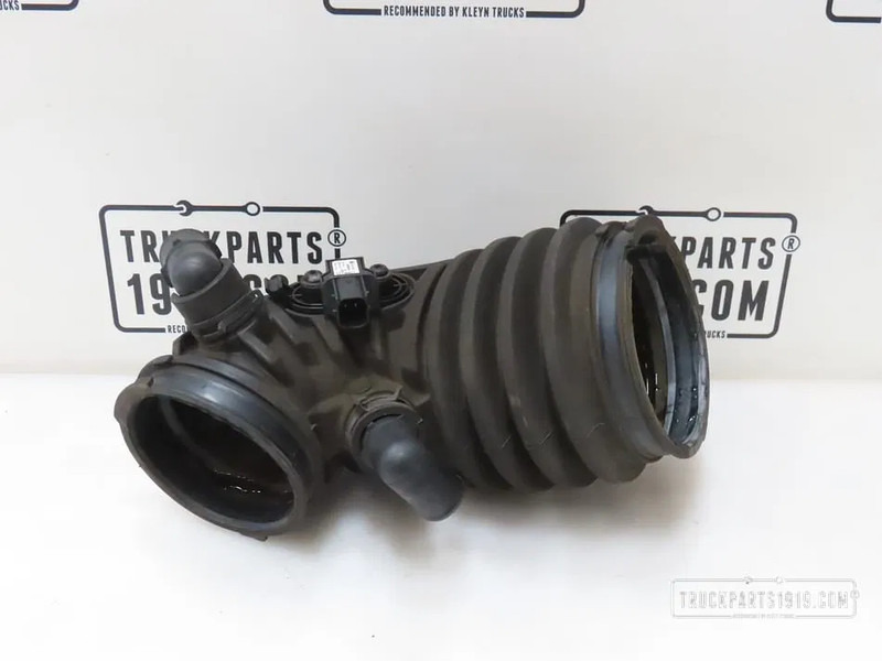 Scania 2486130 Luchtpijp inlaat - نظام سحب الهواء - شاحنة: صور 1 Scania 2486130 Luchtpijp inlaat - نظام سحب الهواء - شاحنة: صور 1