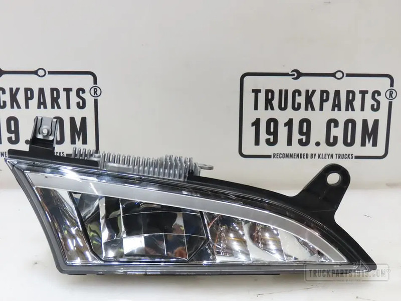 Scania 2948556 Verstraler grille - مصباح الضباب - شاحنة: صور 1 Scania 2948556 Verstraler grille - مصباح الضباب - شاحنة: صور 1