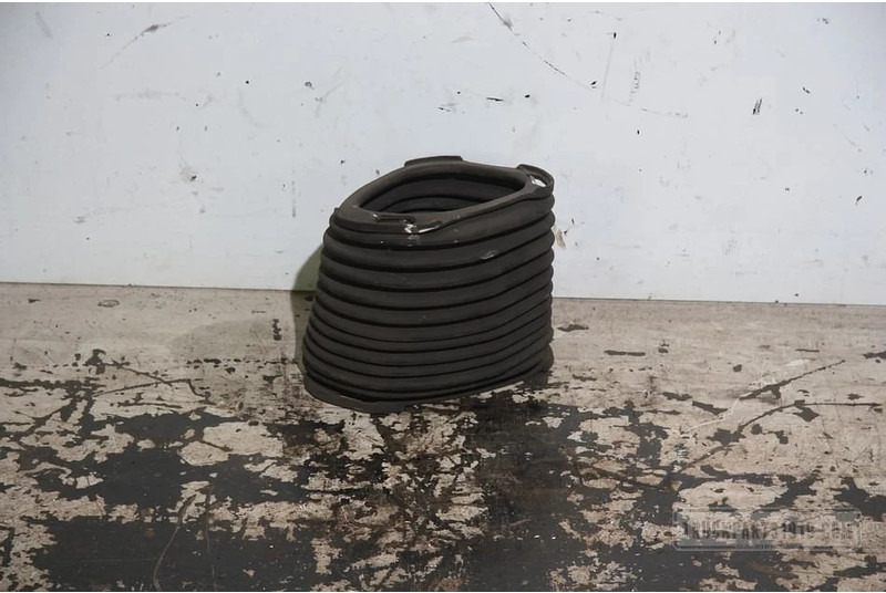 Scania Body & Chassis Parts Lucht inlaat Flex deel Scania - نظام سحب الهواء - شاحنة: صور 1 Scania Body & Chassis Parts Lucht inlaat Flex deel Scania - نظام سحب الهواء - شاحنة: صور 1