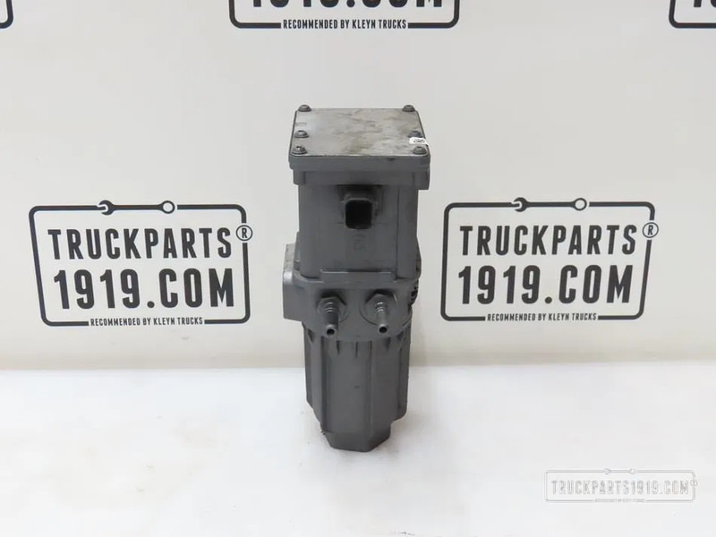 Scania Exhaust System AdBlue pomp Scania - كاتم الصوت/ نظام العادم - شاحنة: صور 1 Scania Exhaust System AdBlue pomp Scania - كاتم الصوت/ نظام العادم - شاحنة: صور 1