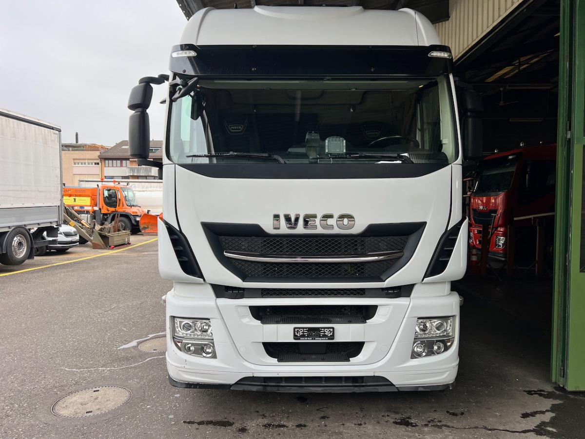 IVECO 190S46 Stralis - بصندوق مغلق شاحنة: صور 3 IVECO 190S46 Stralis - بصندوق مغلق شاحنة: صور 3