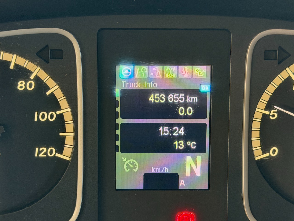 MERCEDES 1224 L - شاحنة ستارة: صور 5 MERCEDES 1224 L - شاحنة ستارة: صور 5