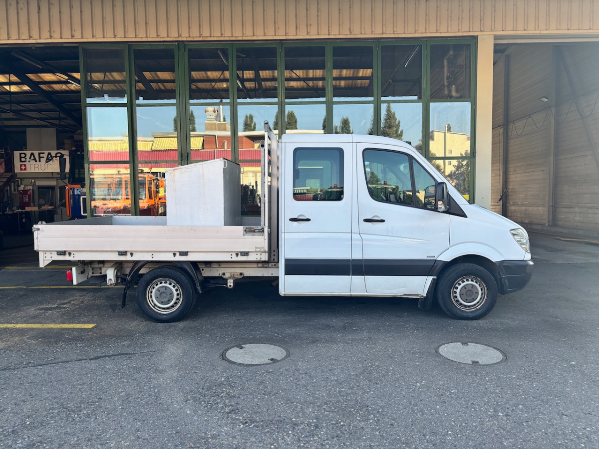 MERCEDES 316 CDI - الشاحنات الصغيرة المسطحة, الشاحنات الصغيرة كابينة مزدوجة: صور 4 MERCEDES 316 CDI - الشاحنات الصغيرة المسطحة, الشاحنات الصغيرة كابينة مزدوجة: صور 4