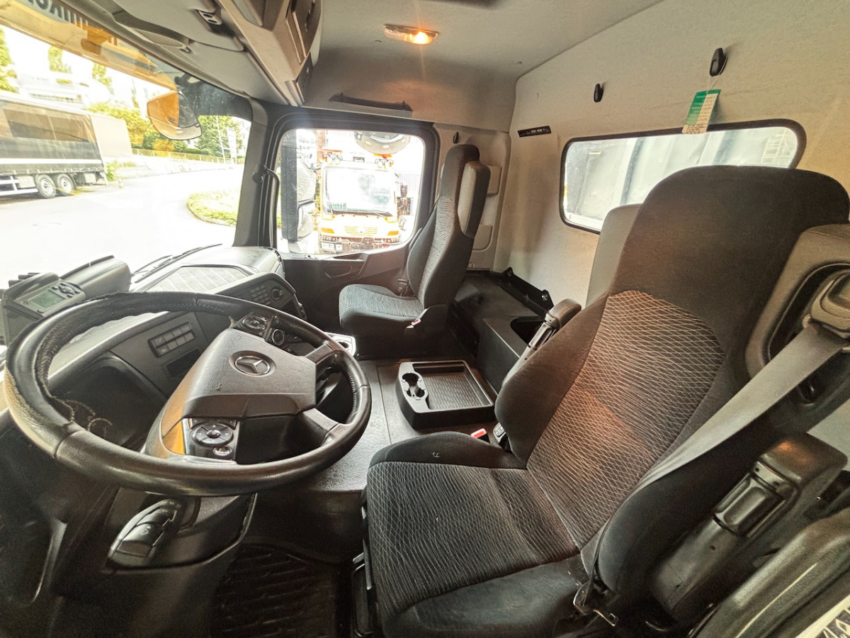 MERCEDES Arocs 3251 - قلابات: صور 4 MERCEDES Arocs 3251 - قلابات: صور 4