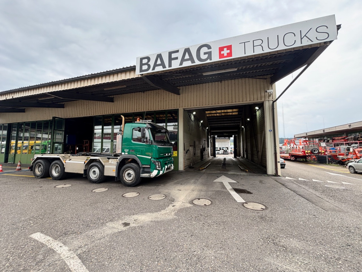 VOLVO FMX-500 8x4R - شاحنة ذات الخطاف: صور 2 VOLVO FMX-500 8x4R - شاحنة ذات الخطاف: صور 2