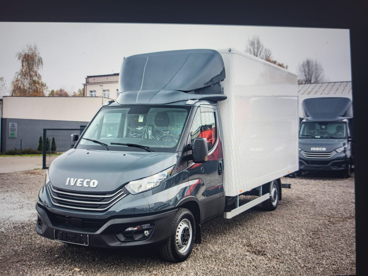 Iveco Daily 180 35S18 LBW BÃR - الشاحنات الصغيرة صندوق مغلق: صور 1 Iveco Daily 180 35S18 LBW BÃR - الشاحنات الصغيرة صندوق مغلق: صور 1