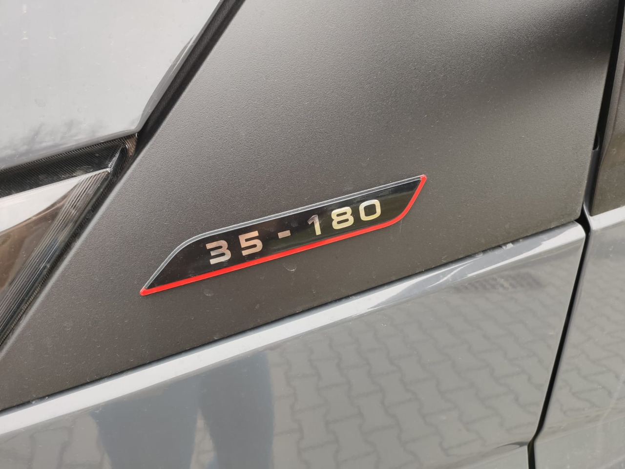 Iveco Daily 35C18 Tiefkühlkoffer -20°C - الشاحنات الصغيرة المبردة: صور 4 Iveco Daily 35C18 Tiefkühlkoffer -20°C - الشاحنات الصغيرة المبردة: صور 4