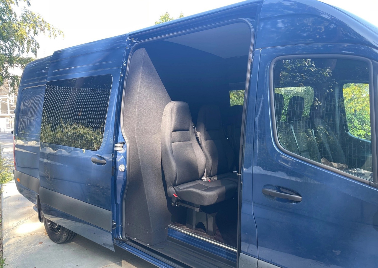 Mercedes-Benz Sprinter 317 L3H2 6-Sitze - فان, الشاحنات الصغيرة كابينة مزدوجة: صور 1 Mercedes-Benz Sprinter 317 L3H2 6-Sitze - فان, الشاحنات الصغيرة كابينة مزدوجة: صور 1