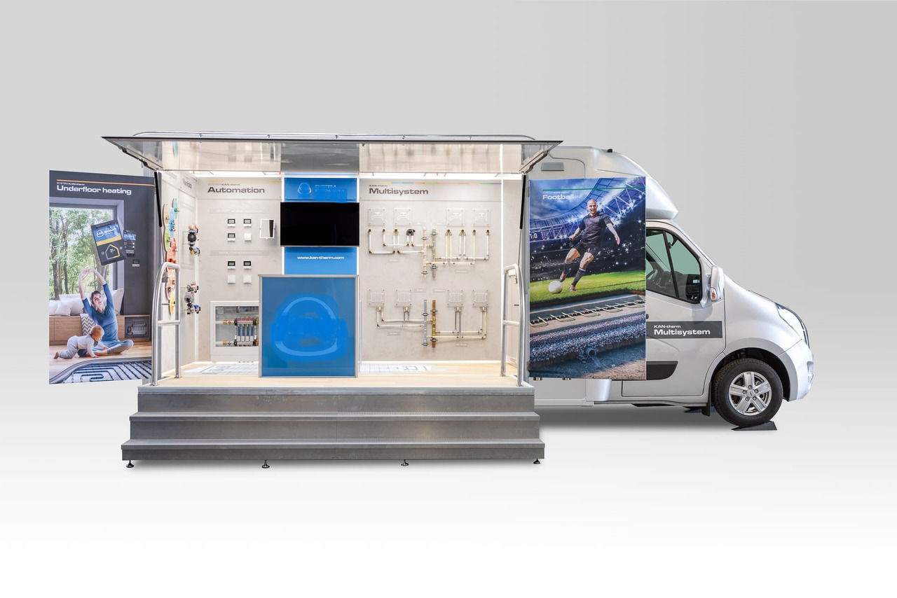 Renault Master 165 Messefahrzeug - شاحنات طعام: صور 2 Renault Master 165 Messefahrzeug - شاحنات طعام: صور 2