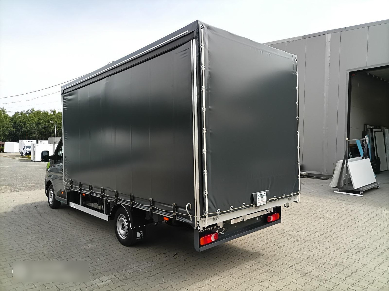 Renault Master 170 8 Pal Dachspoiler - الشاحنات الصغيرة ستائر: صور 2 Renault Master 170 8 Pal Dachspoiler - الشاحنات الصغيرة ستائر: صور 2