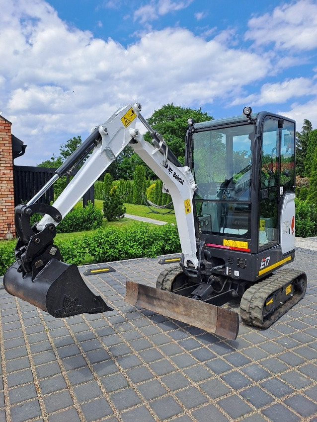 Bobcat E17 - حفارة مصغرة: صور 1 Bobcat E17 - حفارة مصغرة: صور 1