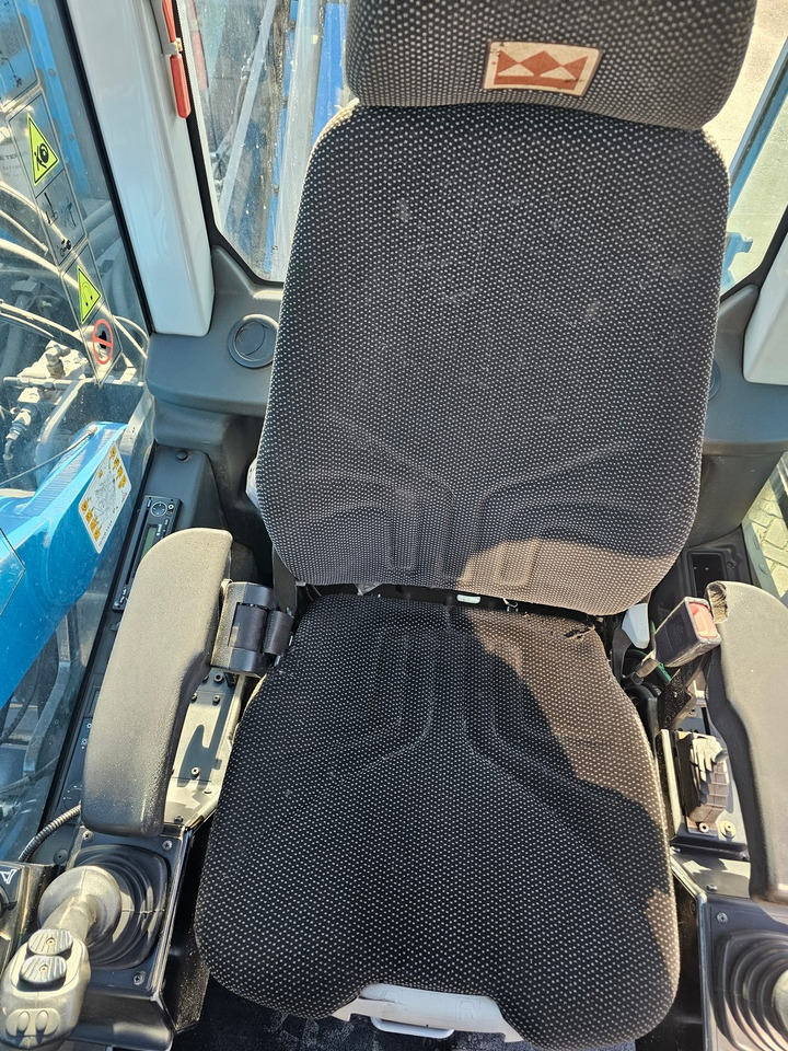 حفارة النقل والشحن Fuchs MHL 320 With Multi Purpose Stick And Magnet System: صور 14