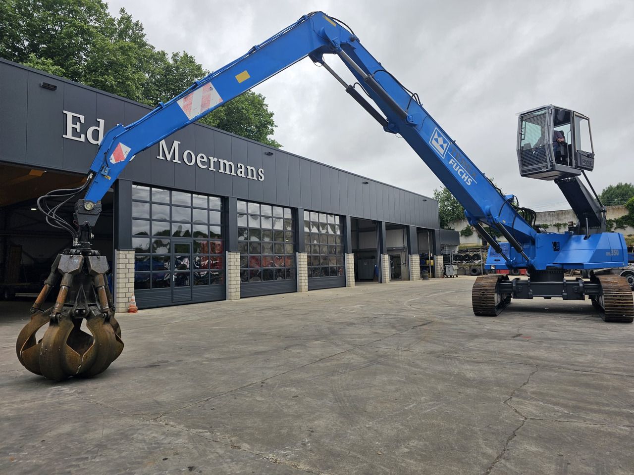 Fuchs RHL 350 Materialhandler With Adjustable Tracks - حفارة النقل والشحن: صور 3 Fuchs RHL 350 Materialhandler With Adjustable Tracks - حفارة النقل والشحن: صور 3