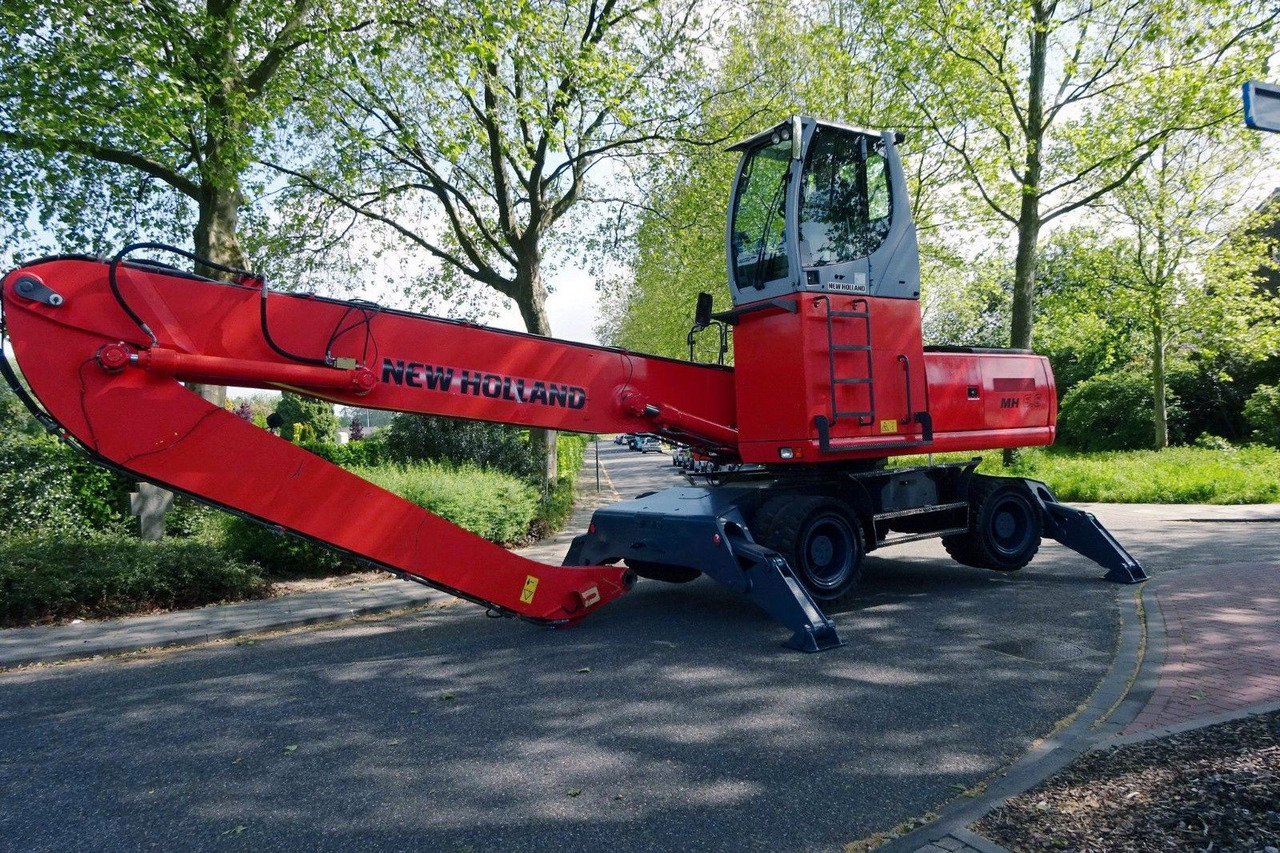 New Holland MH 6.6 Umschlagbagger - حفارة على عجلات: صور 4 New Holland MH 6.6 Umschlagbagger - حفارة على عجلات: صور 4