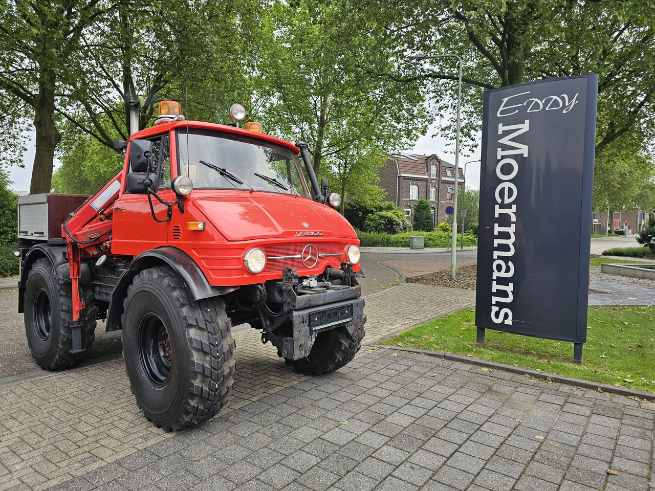 Unimog 406/U9000 4x4 - شاحنة كرين: صور 1 Unimog 406/U9000 4x4 - شاحنة كرين: صور 1