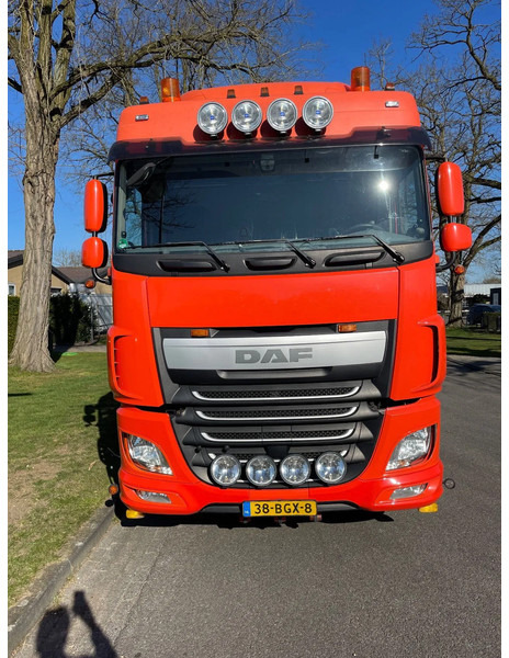 DAF XF 440 XF440 Daf Nieuwe tachograaf “”””””” Hand geschakeld - شاحنة جرار: صور 2 DAF XF 440 XF440 Daf Nieuwe tachograaf “”””””” Hand geschakeld - شاحنة جرار: صور 2