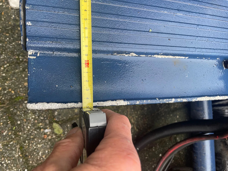 Kässbohrer 1500 KG Laadklep. Gebruikt - بصندوق مغلق نصف مقطورة: صور 4 Kässbohrer 1500 KG Laadklep. Gebruikt - بصندوق مغلق نصف مقطورة: صور 4