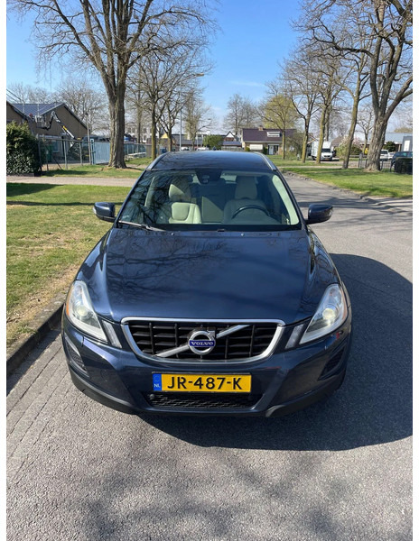 Volvo XC60 XC60 DZ88/DZ8850 5 Cilinder Euro 5 - هاتشباك: صور 2 Volvo XC60 XC60 DZ88/DZ8850 5 Cilinder Euro 5 - هاتشباك: صور 2