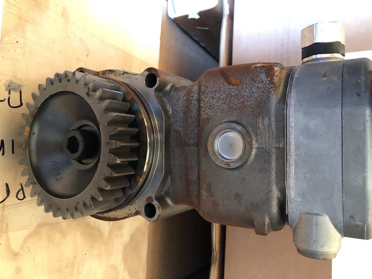 AIR COMPRESSOR MAN TGA - ضاغط: صور 1 AIR COMPRESSOR MAN TGA - ضاغط: صور 1