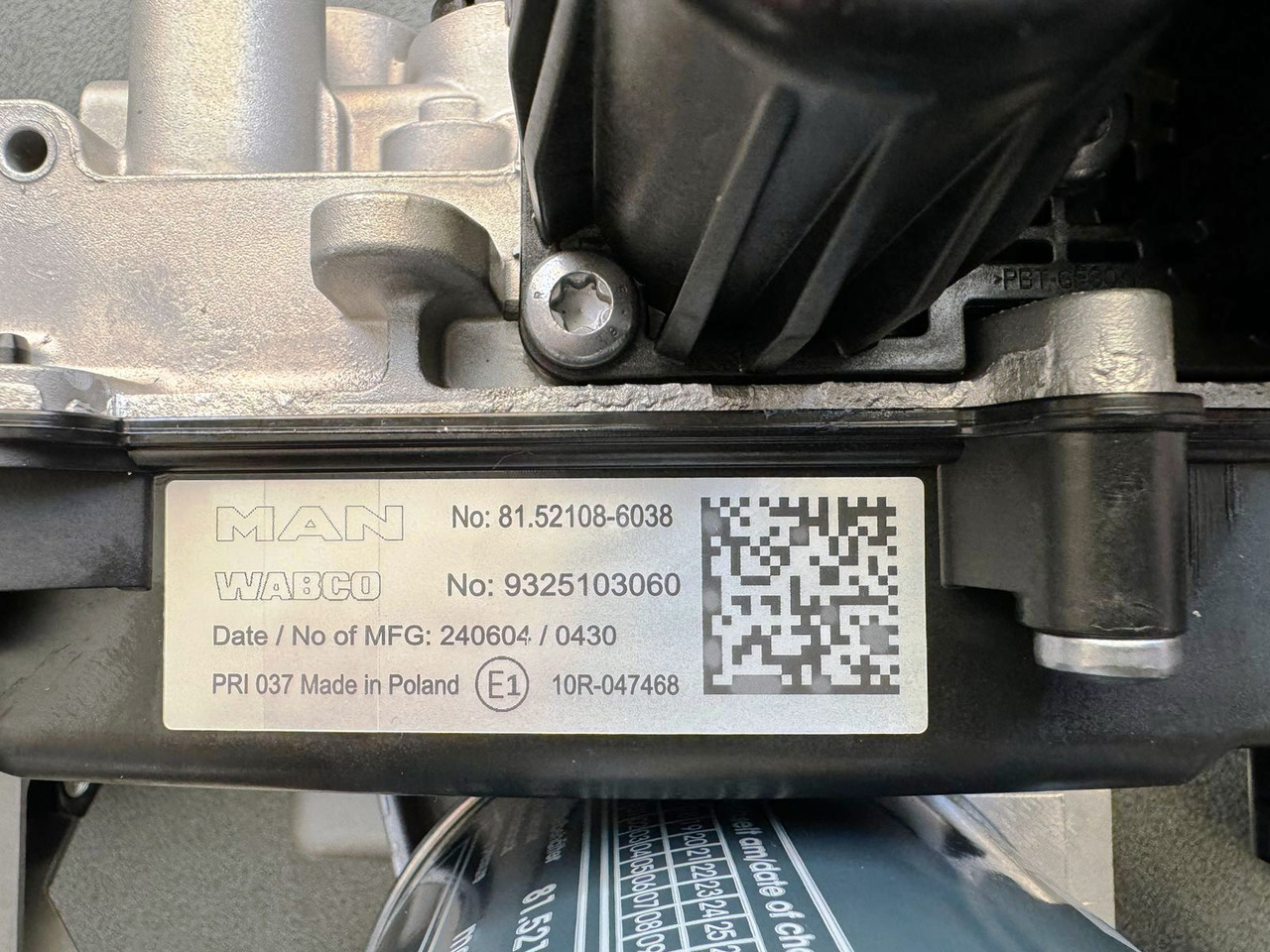 AIR DRIER ELECTRONIC CONTROL UNITS EAM MAN TGS - أجزاء الفرامل: صور 5 AIR DRIER ELECTRONIC CONTROL UNITS EAM MAN TGS - أجزاء الفرامل: صور 5
