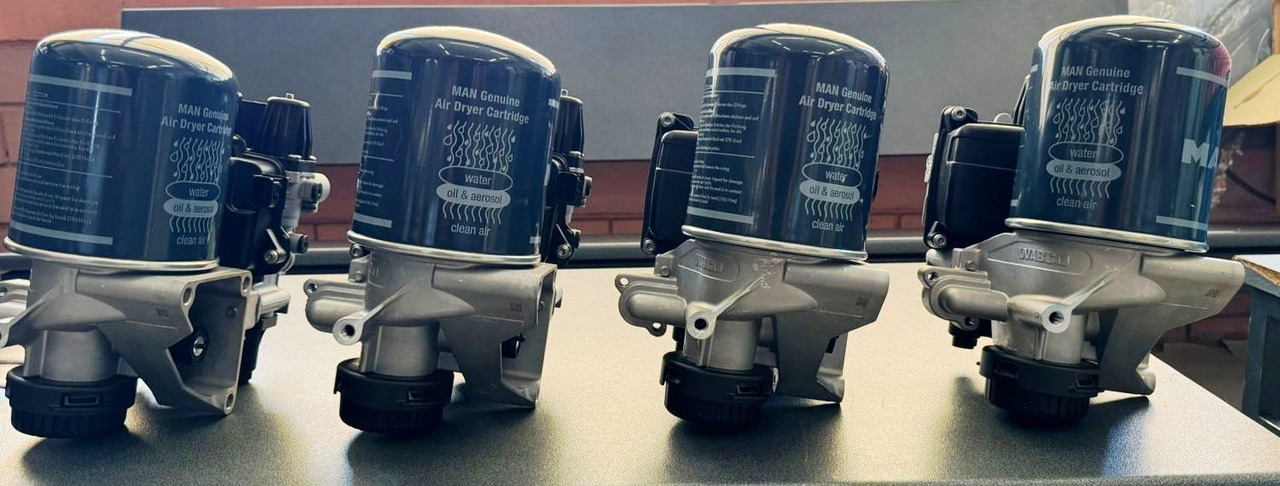 AIR DRIER ELECTRONIC CONTROL UNITS EAM MAN TGS - أجزاء الفرامل: صور 1 AIR DRIER ELECTRONIC CONTROL UNITS EAM MAN TGS - أجزاء الفرامل: صور 1