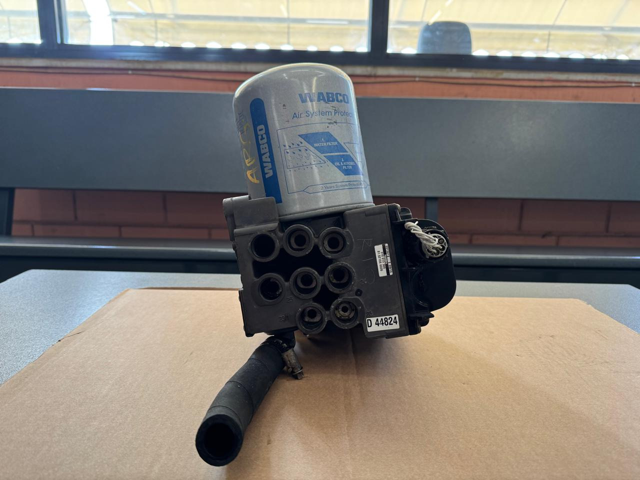 AIR MANAGEMENT UNIT ASSEMBLY ECAM UNHEATED MAN TGA - أجزاء الفرامل: صور 4 AIR MANAGEMENT UNIT ASSEMBLY ECAM UNHEATED MAN TGA - أجزاء الفرامل: صور 4
