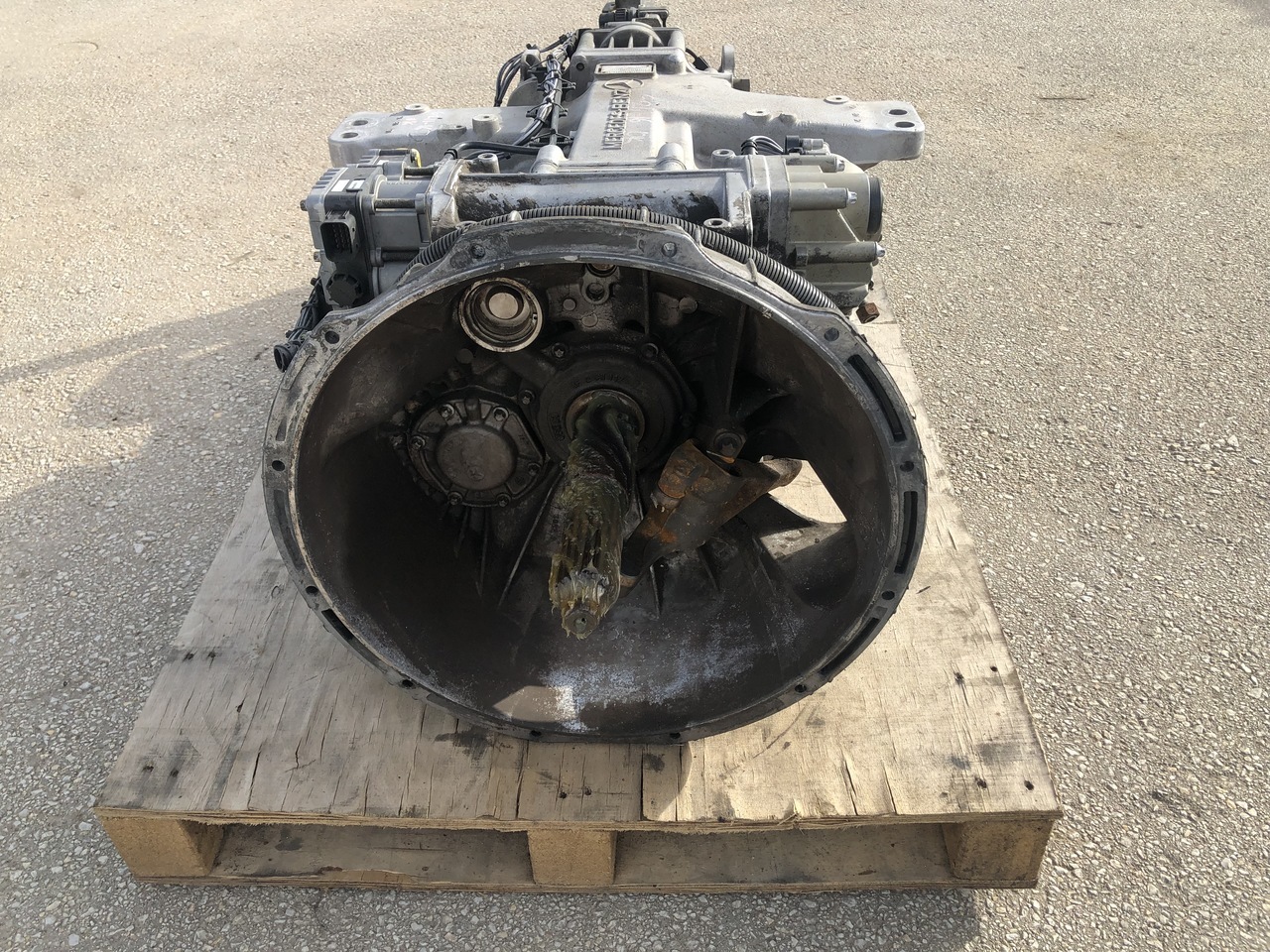 GEARBOX G211-16 ACTROS MP2-MP3 - علبة التروس - شاحنة: صور 1 GEARBOX G211-16 ACTROS MP2-MP3 - علبة التروس - شاحنة: صور 1