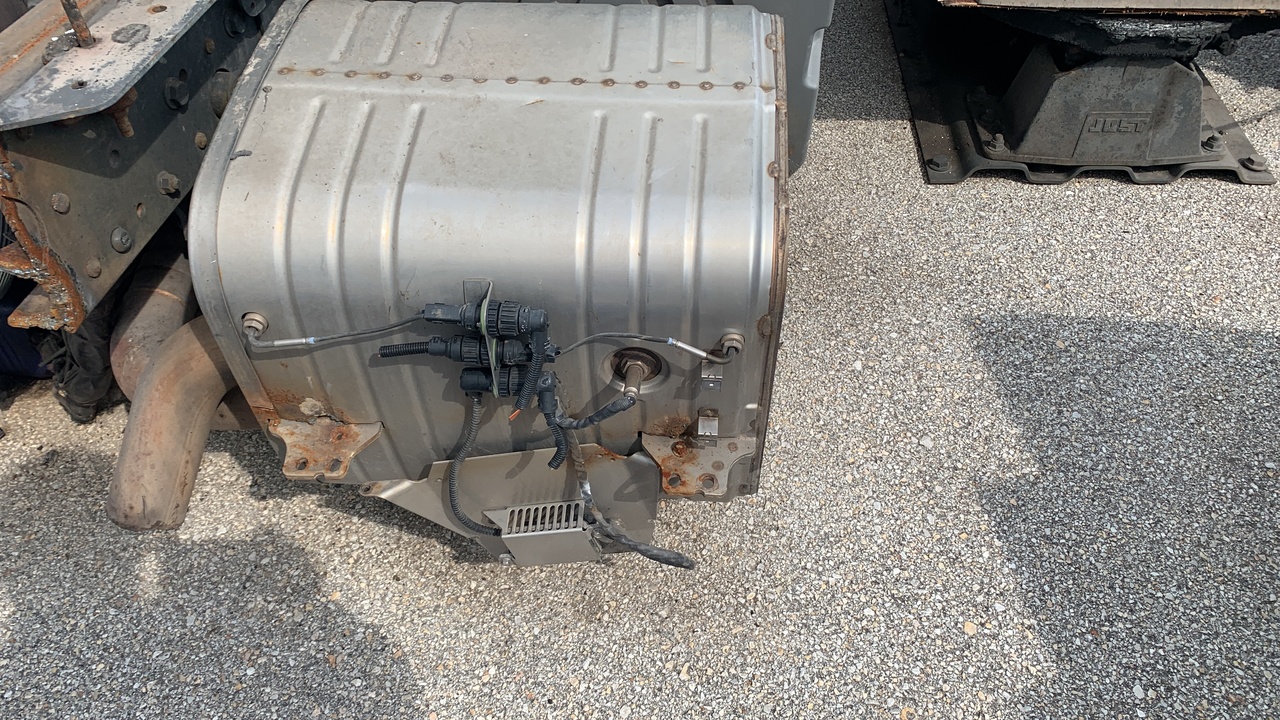 MERCEDES-BENZ ATEGO 1222 EURO 5 125L WITH NOX SENSOR - محول حفزي - شاحنة: صور 2 MERCEDES-BENZ ATEGO 1222 EURO 5 125L WITH NOX SENSOR - محول حفزي - شاحنة: صور 2