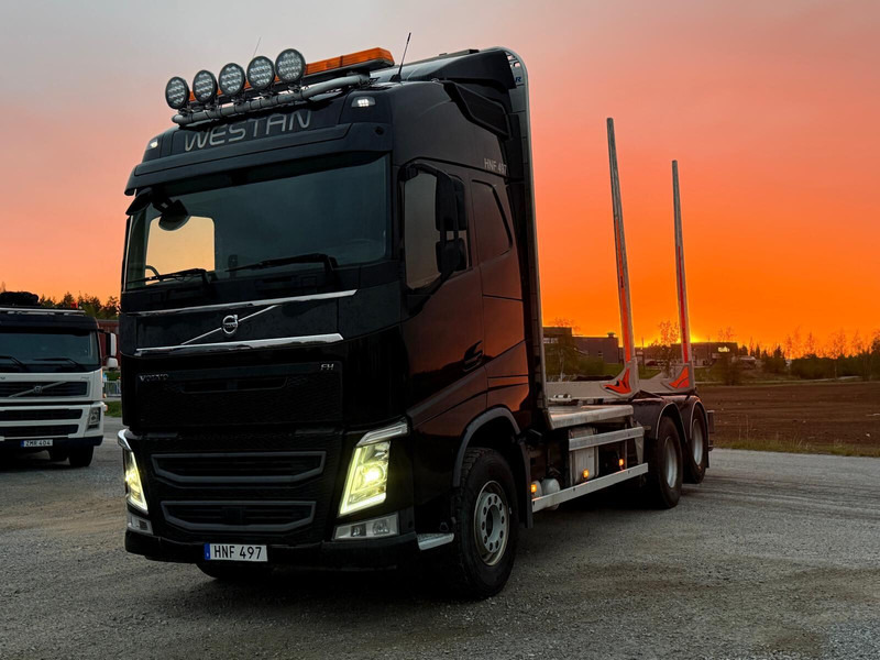 Volvo FH 500 Chassis or Timber Truck - شاحنة قطع الأشجار: صور 2 Volvo FH 500 Chassis or Timber Truck - شاحنة قطع الأشجار: صور 2