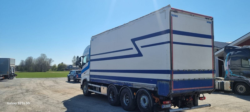 Volvo FH540 - بصندوق مغلق شاحنة: صور 4 Volvo FH540 - بصندوق مغلق شاحنة: صور 4