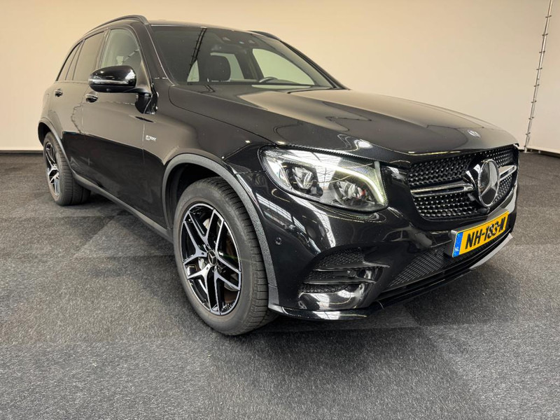 Mercedes-Benz GLC AMG 43 4 Matic Full specs Luchtvering 360 Graden camera Head up display leer - سيارة: صور 1 Mercedes-Benz GLC AMG 43 4 Matic Full specs Luchtvering 360 Graden camera Head up display leer - سيارة: صور 1