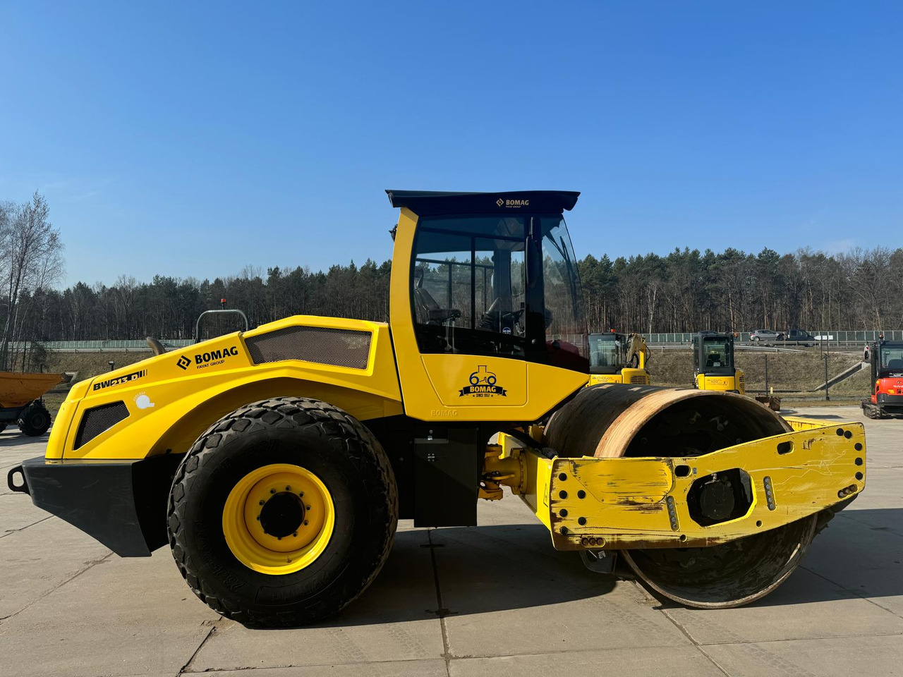 مدماج Bomag BW 213-D5 2017: صور 17