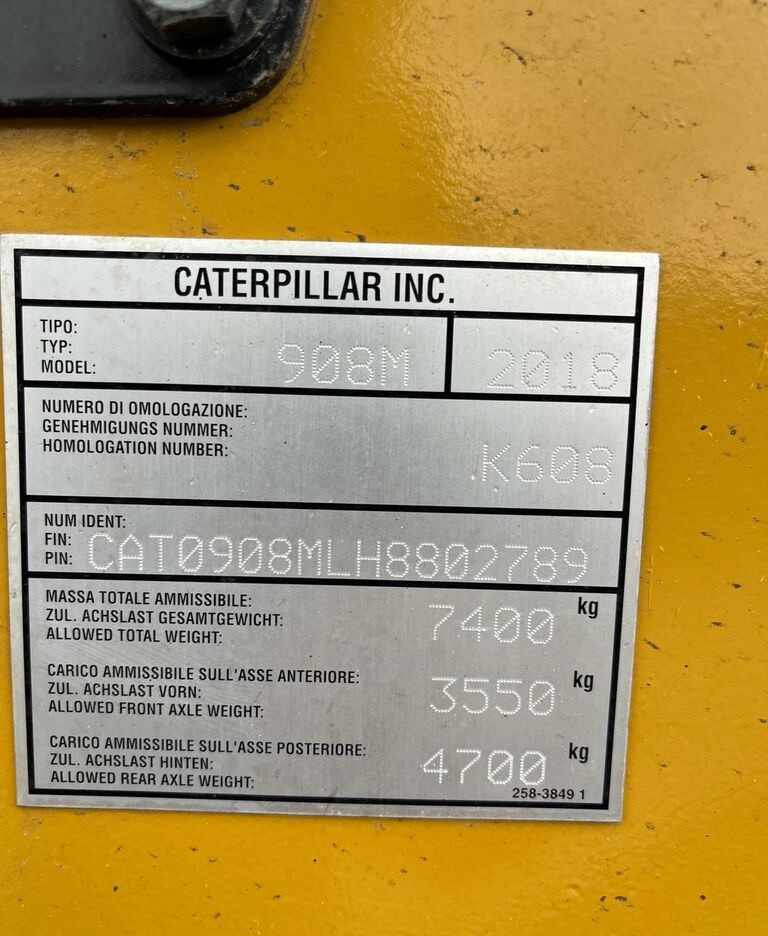 Caterpillar 908M - اللودر بعجل: صور 5 Caterpillar 908M - اللودر بعجل: صور 5