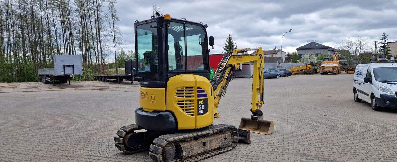 Komatsu PC26MR-3 - حفارة مصغرة: صور 5 Komatsu PC26MR-3 - حفارة مصغرة: صور 5